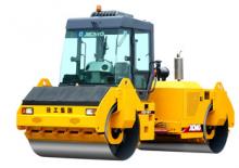 Tandemové vibrační válce XCMG XD121E