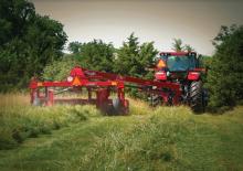 Tažené diskové žací lišty s kondicionérem Case IH DC125