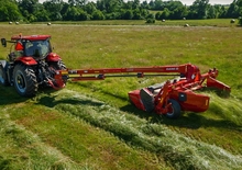 Tažené diskové žací lišty s kondicionérem Case IH DC135
