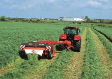 Tažené diskové žací lišty s kondicionérem Kuhn FC 303 GL