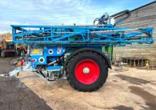Tažené postřikovače Lemken Albatros 9/4000