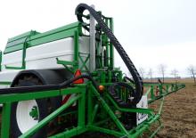 Tažené postřikovače CHD FG8145