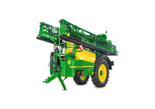 Tažené postřikovače John Deere R 944 i
