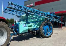 Tažené postřikovače Berthoud Racer 3200