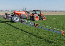Tažené postřikovače Kubota XTS4-4.600l 
