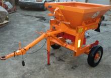 Tažené sypače Rauch SU 352