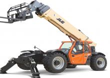 Teleskopické manipulátory JLG 1055