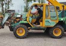 Teleskopické manipulátory Italmacchine 3011