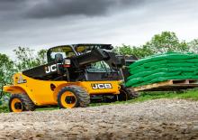 Teleskopické manipulátory JCB 520-40