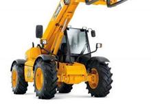 Teleskopické manipulátory JCB 528 S