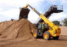 Teleskopické manipulátory JCB 535-125