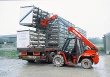 Teleskopické manipulátory Manitou BT 420