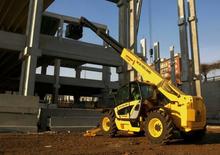Teleskopické manipulátory New Holland LM 1445 turbo
