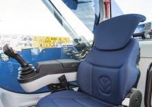 Teleskopické manipulátory New Holland LM 7.42 Elite