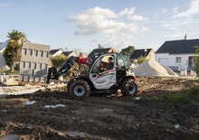 Teleskopické manipulátory Manitou MT 420 H