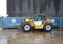 Teleskopické manipulátory Manitou MT 532