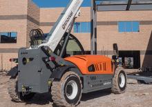 Teleskopické manipulátory Snorkel SR626E