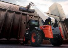 Teleskopické manipulátory Bobcat T40180 IIIB