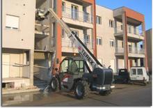 Teleskopické manipulátory Terexlift Telelift 3512