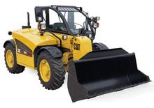 Teleskopické manipulátory Caterpillar TH215