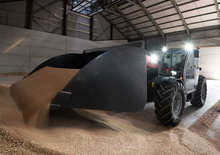 Teleskopické manipulátory Massey Ferguson TH.8043