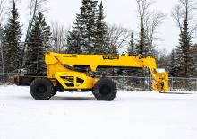 Teleskopické manipulátory Pettibone Traverse T1246X