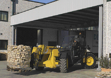 Teleskopické manipulátory Komatsu WH613