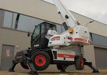 Teleskopické nakladače s horní konstrukcí Bobcat TR38160