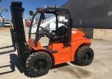 Terénní vysokozdvižné vozíky Mast Explorer H 25 D