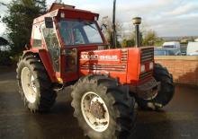 Traktory 4WD New Holland 100-90 DT