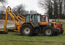 Traktory 4WD Renault 110-54 TZ A