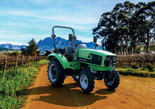 Traktory 4WD DEUTZ-FAHR 2030W