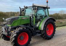 Traktory 4WD Fendt 209 FA