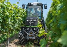 Traktory 4WD Fendt 211 F Vario Power