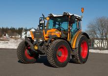 Traktory 4WD Fendt 211 Vario