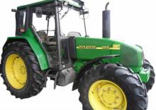 Traktory 4WD John Deere 3310 Komf. X