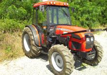 Traktory 4WD Valpadana 3685 F
