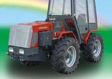 Traktory 4WD Pierre 387 N
