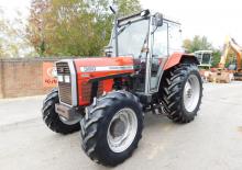 Traktory 4WD Massey Ferguson 390T