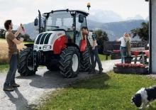 Traktory 4WD Steyr 4055 Kompakt S Basis 