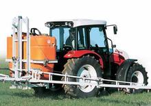 Traktory 4WD Steyr 4075 Kompakt Basis