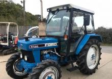 Traktory 4WD Ford-NH 4130 A
