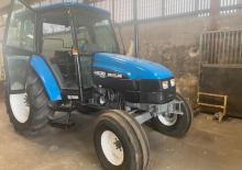 Traktory 4WD Ford-NH 4835 A Splitt