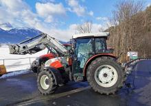 Traktory 4WD Steyr 495 Profi 2 EHR