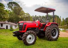 Traktory 4WD Mahindra 5050