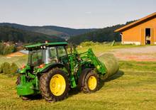 Traktory 4WD John Deere 5070 M Power (V02)