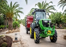 Traktory 4WD John Deere 5105GF