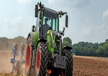 Traktory 4WD Fendt 512 Vario Power+