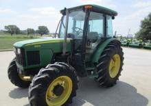Traktory 4WD John Deere 5603