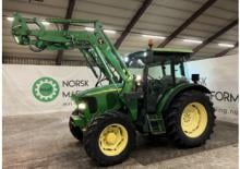 Traktory 4WD John Deere 5820 Plus